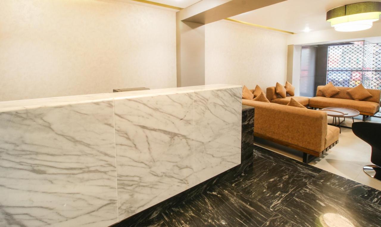 Treebo Elite Residency Belgaum Hotel Bagian luar foto